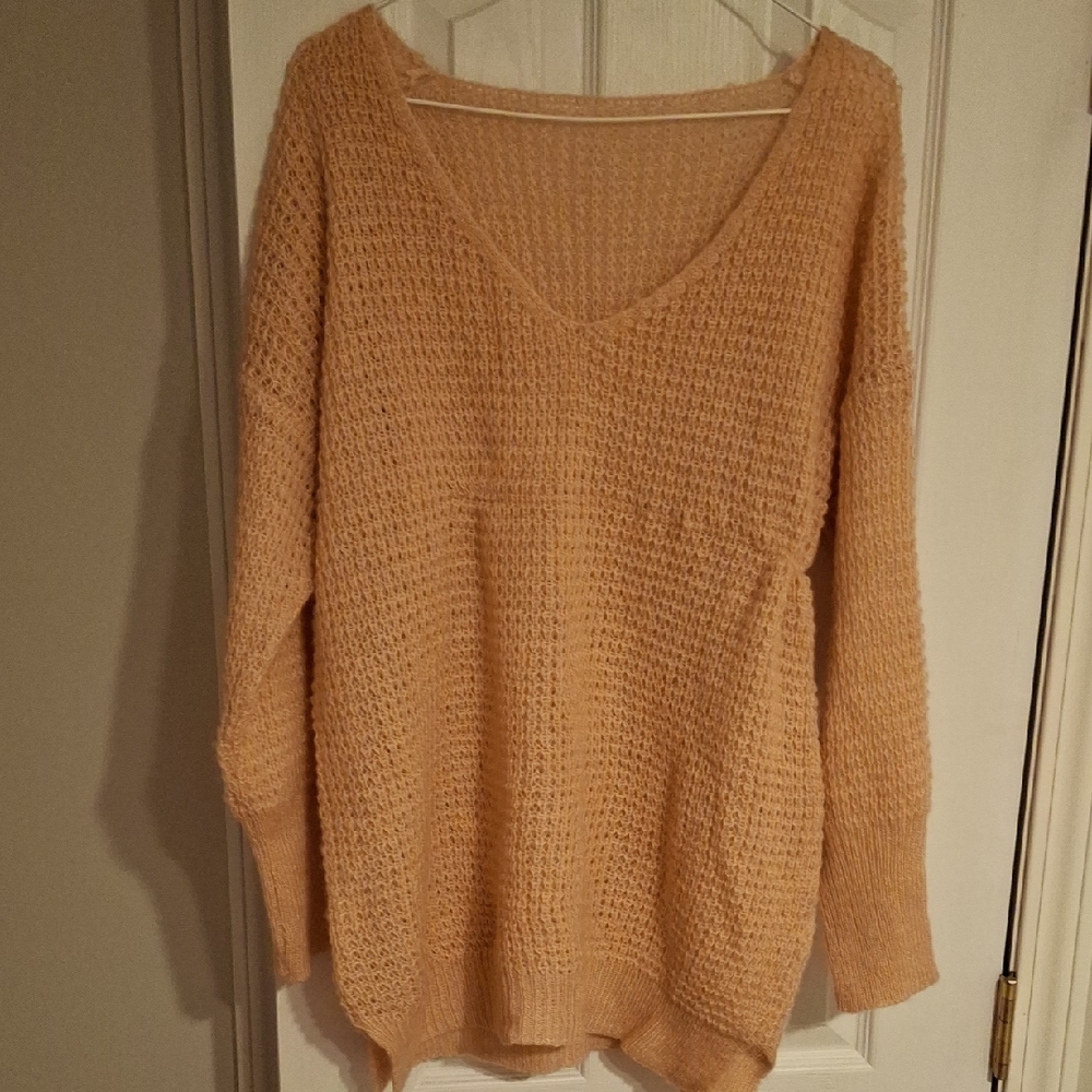 Cozy Women's Sweater in Peach